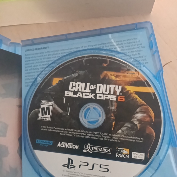 Call of Duty: Modern Warfare for Xbox - Black